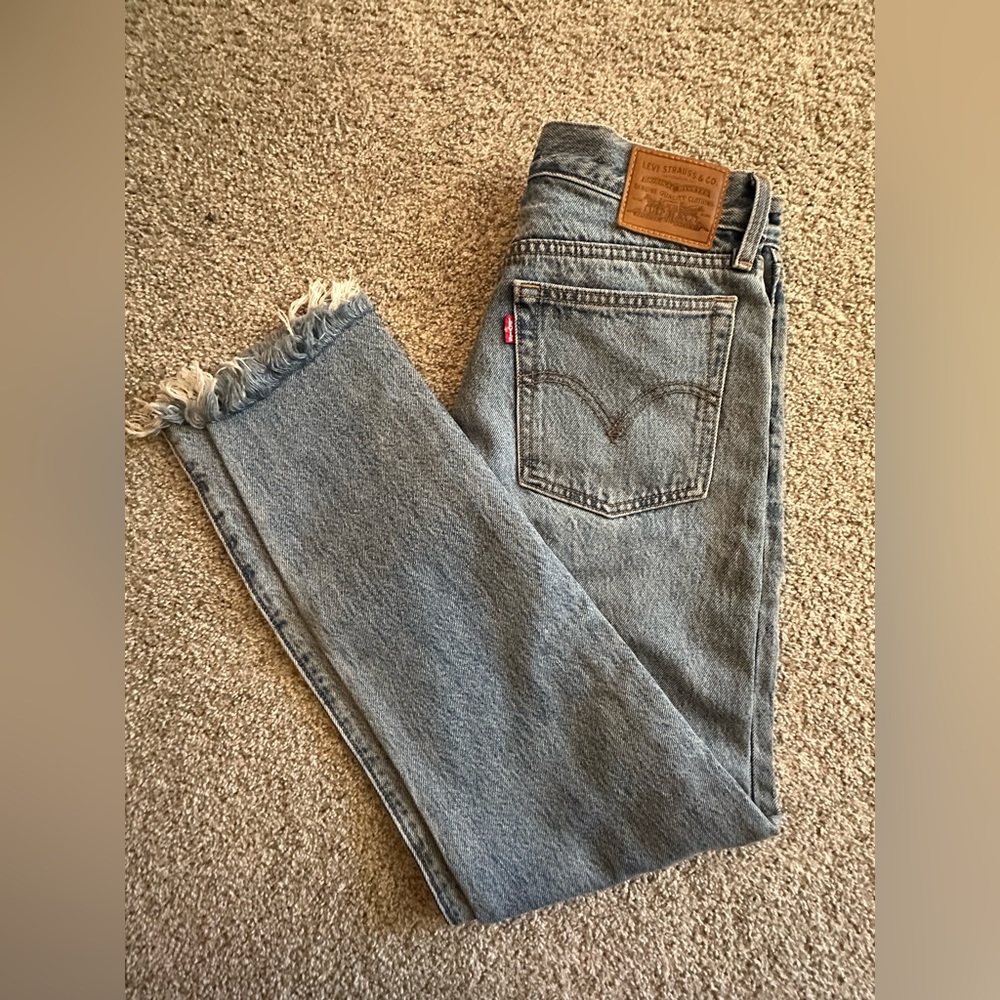 Levi’s Wedgie Jeans